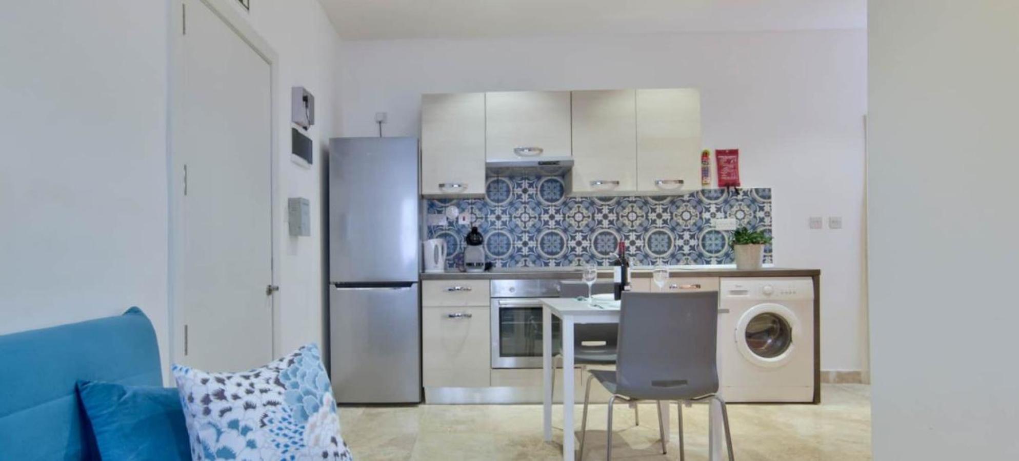 Ursula Apartments Self Catering Studios And 1-Br In Central Valletta By Tritoni Hotels Екстер'єр фото