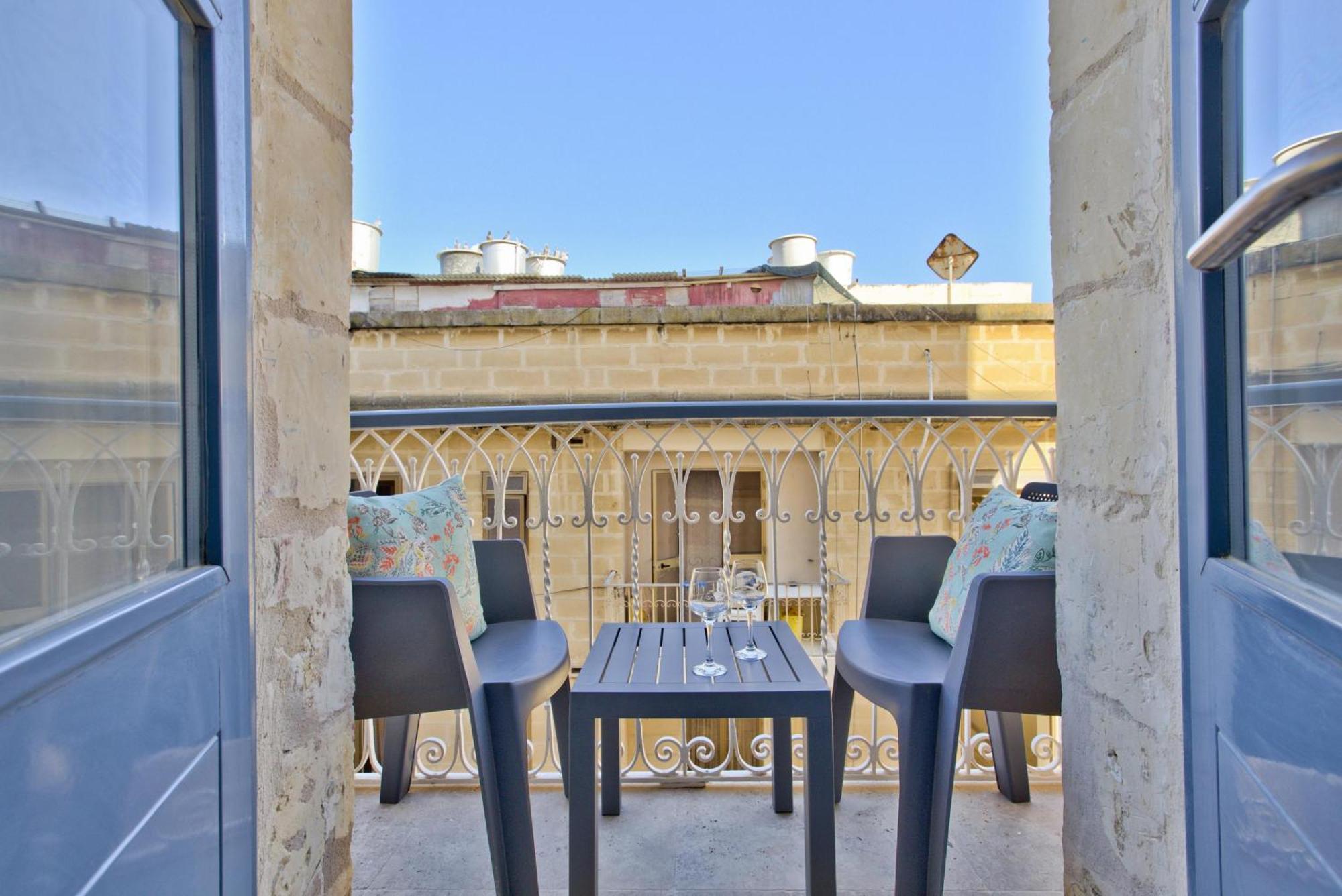 Ursula Apartments Self Catering Studios And 1-Br In Central Valletta By Tritoni Hotels Екстер'єр фото
